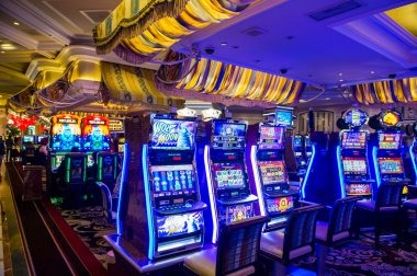 385bet লাইভ ক্যাসিনো টেবিল এবং রুলেট খেলা